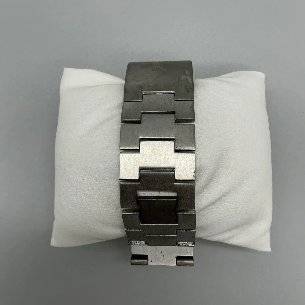 Os.Dandon Womens Watch 25mm Dual Time White Black Bracelet New Battery 7.75